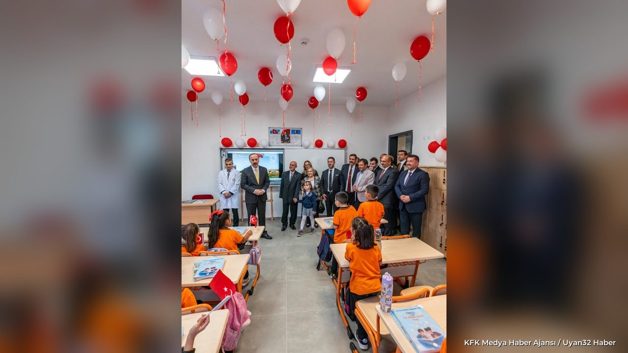 Yeni Okul Töreni - Detay 2