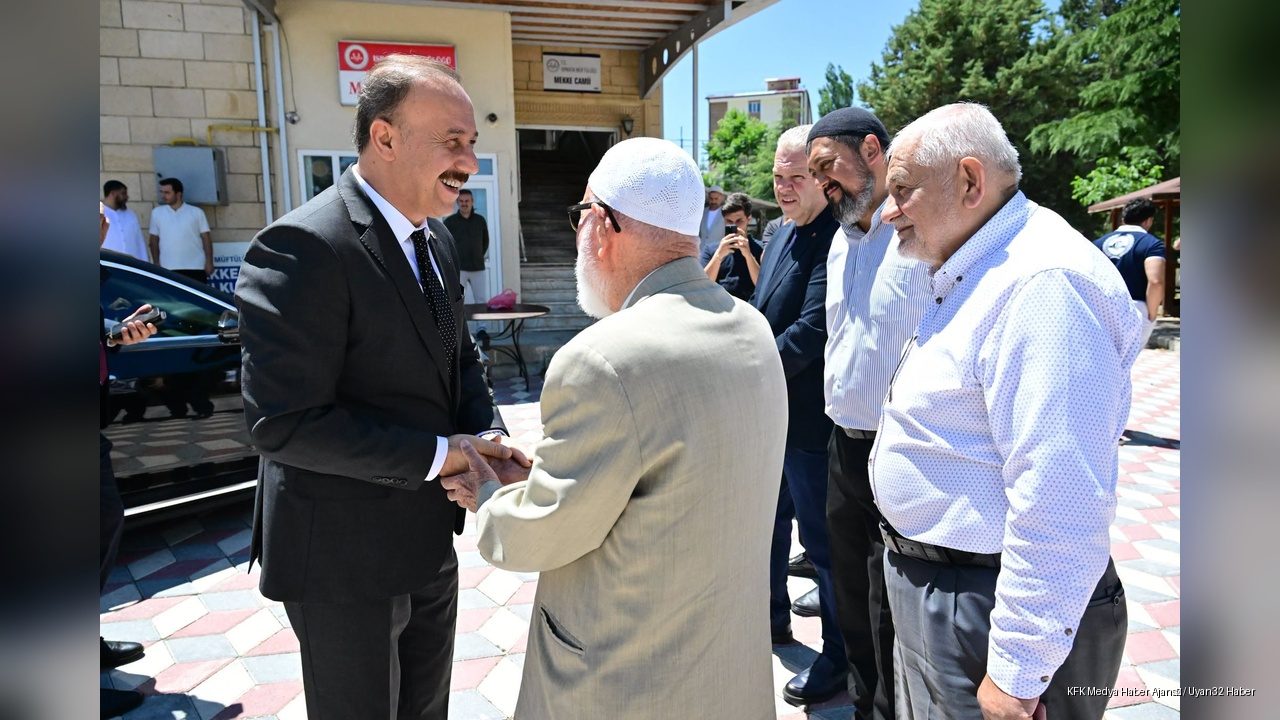 Hafızlık Yolundaki Öğrencilere Vali Erin