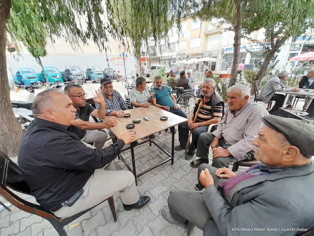 Hüseyin Sarıdaş Şarkikaraağaç'ta Yetiştiricilerle Buluştu