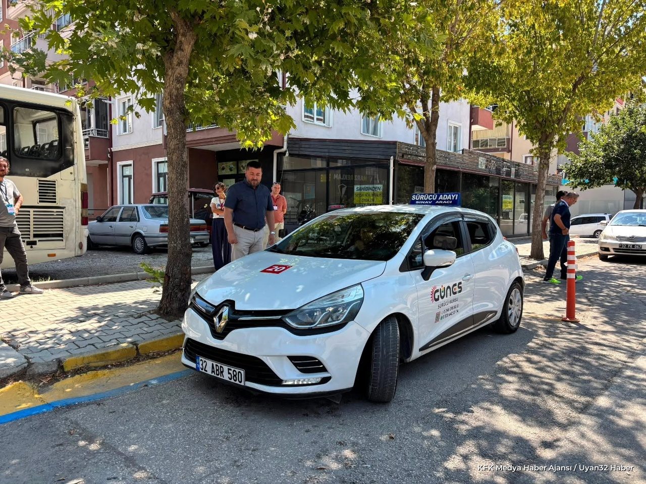 İl Millî Eğitim Müdürü Recai Ocak MTSK Sınavını İnceledi