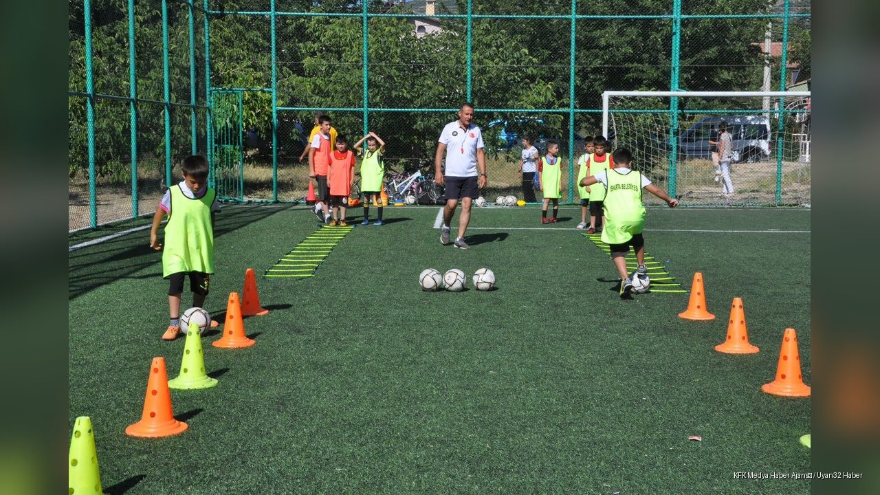 Isparta Belediyesi Yaz Spor Kurslarına Yoğun İlgi! Başvuru Süresi Uzatıldı