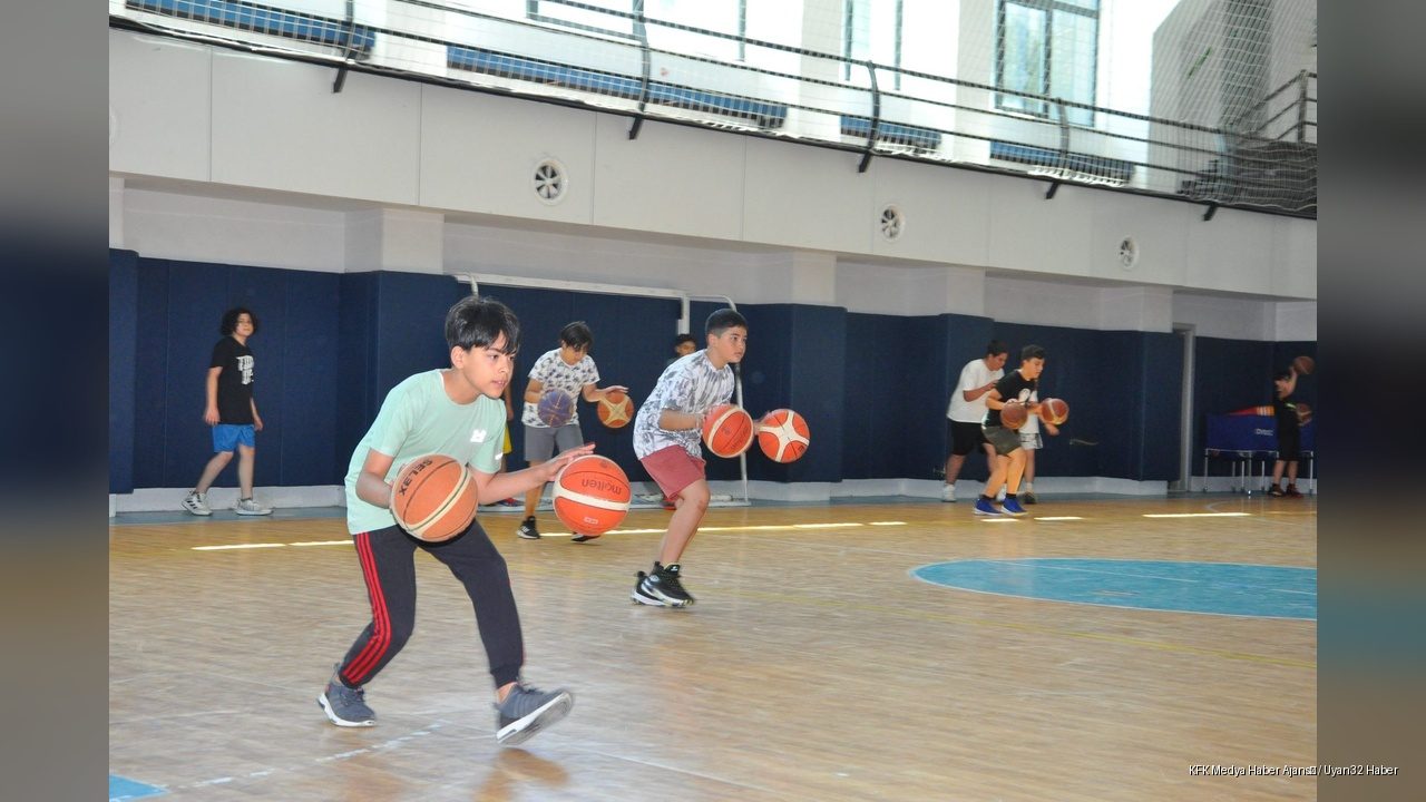 Isparta Belediyesi Yaz Spor Kurslarına Yoğun İlgi! Başvuru Süresi Uzatıldı