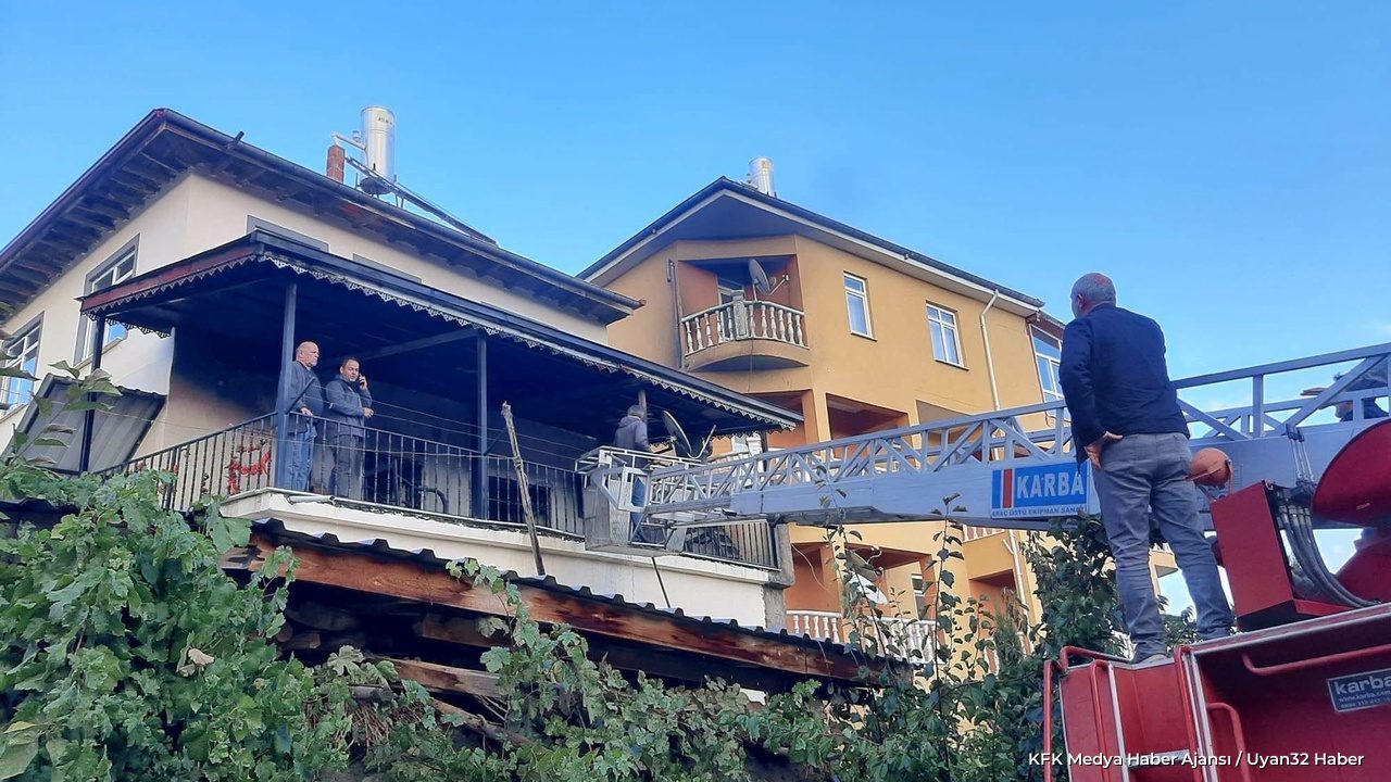 Isparta Çarıksaraylar'da Ev Yangını: Ekipler Sevk Edildi - Detay 2