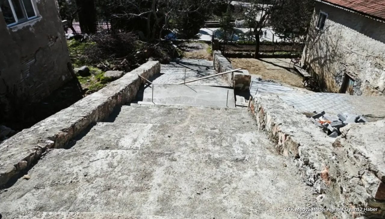 Isparta Çukur Köyü