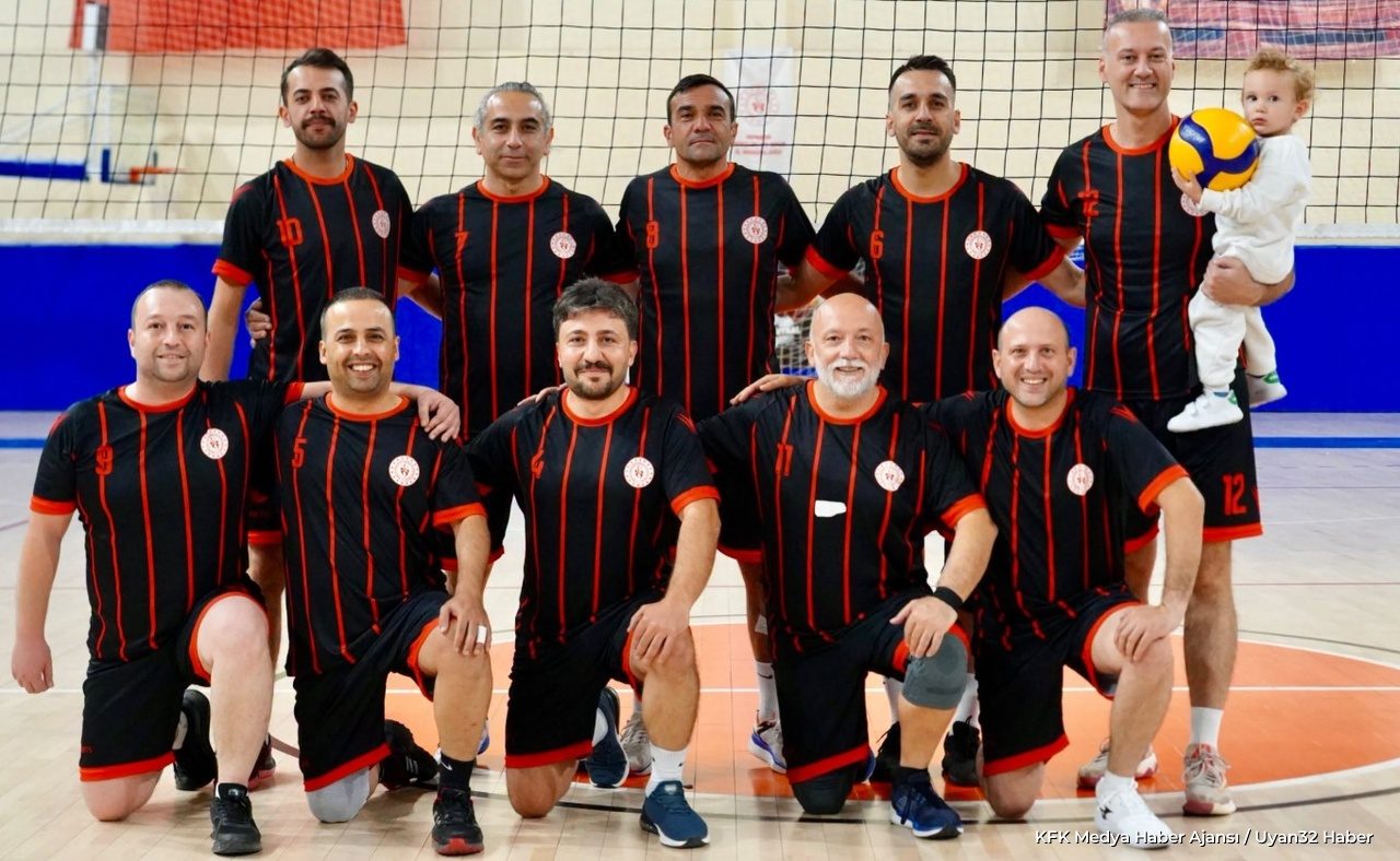 Isparta’da 12 Kamu Takımı Voleybol Sahasında Buluştu - Detay 2