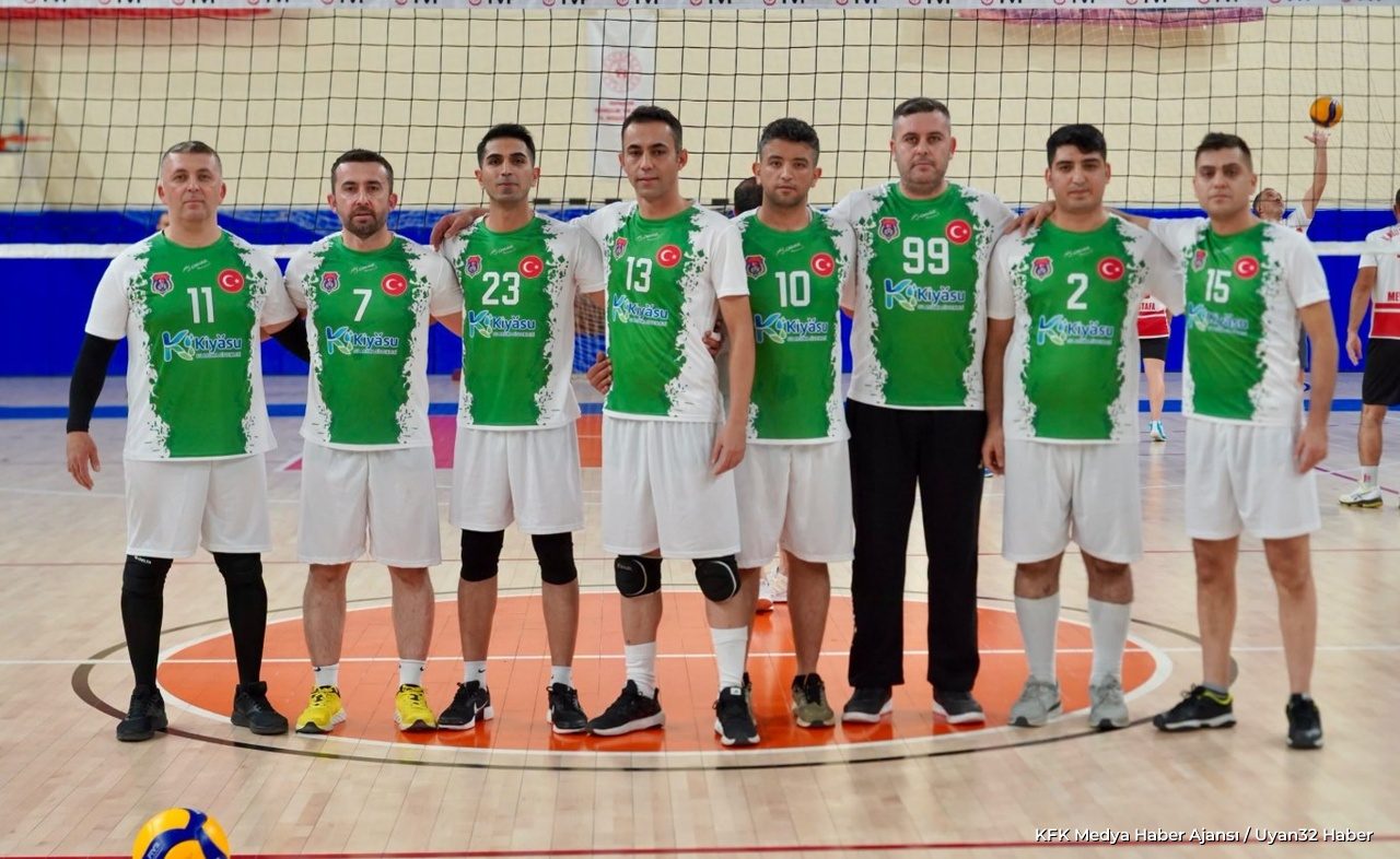 Isparta’da 12 Kamu Takımı Voleybol Sahasında Buluştu - Detay 5