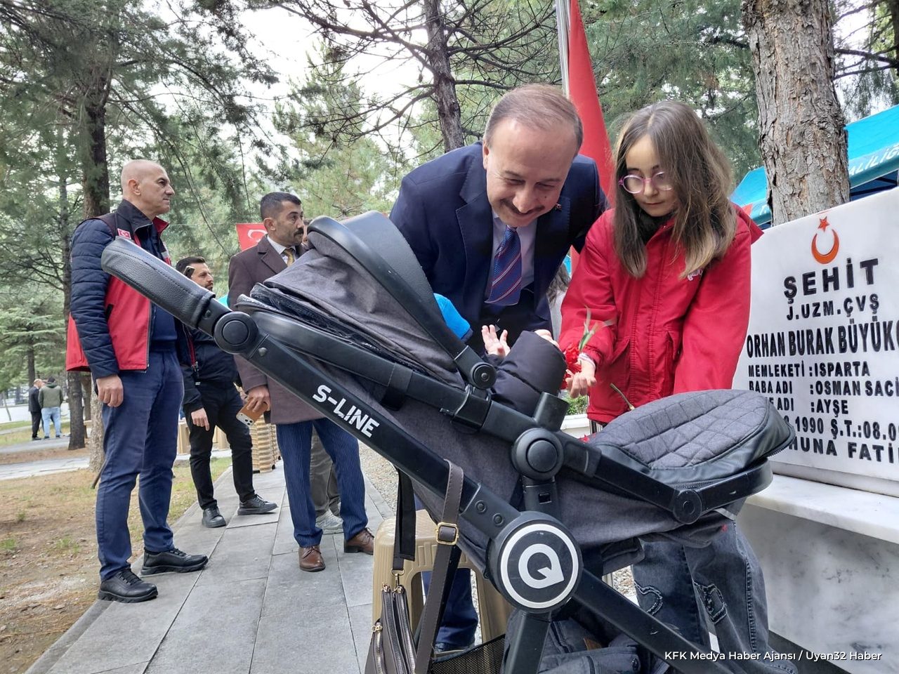 Isparta'da 29 Ekim Cumhuriyet Bayramı Kutlamaları Törenle Başladı - Detay 3