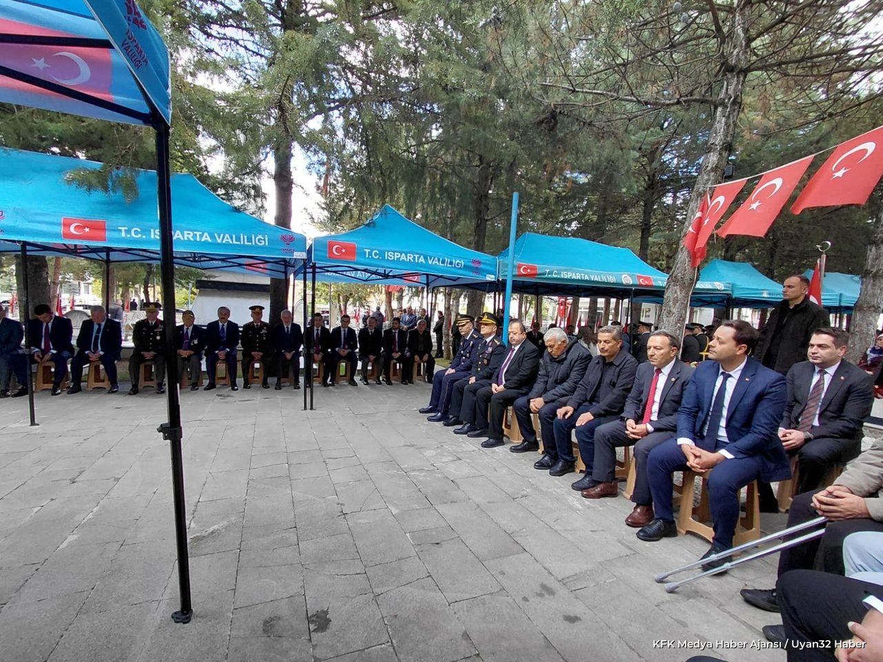 Isparta'da 29 Ekim Cumhuriyet Bayramı Kutlamaları Törenle Başladı - Detay 5