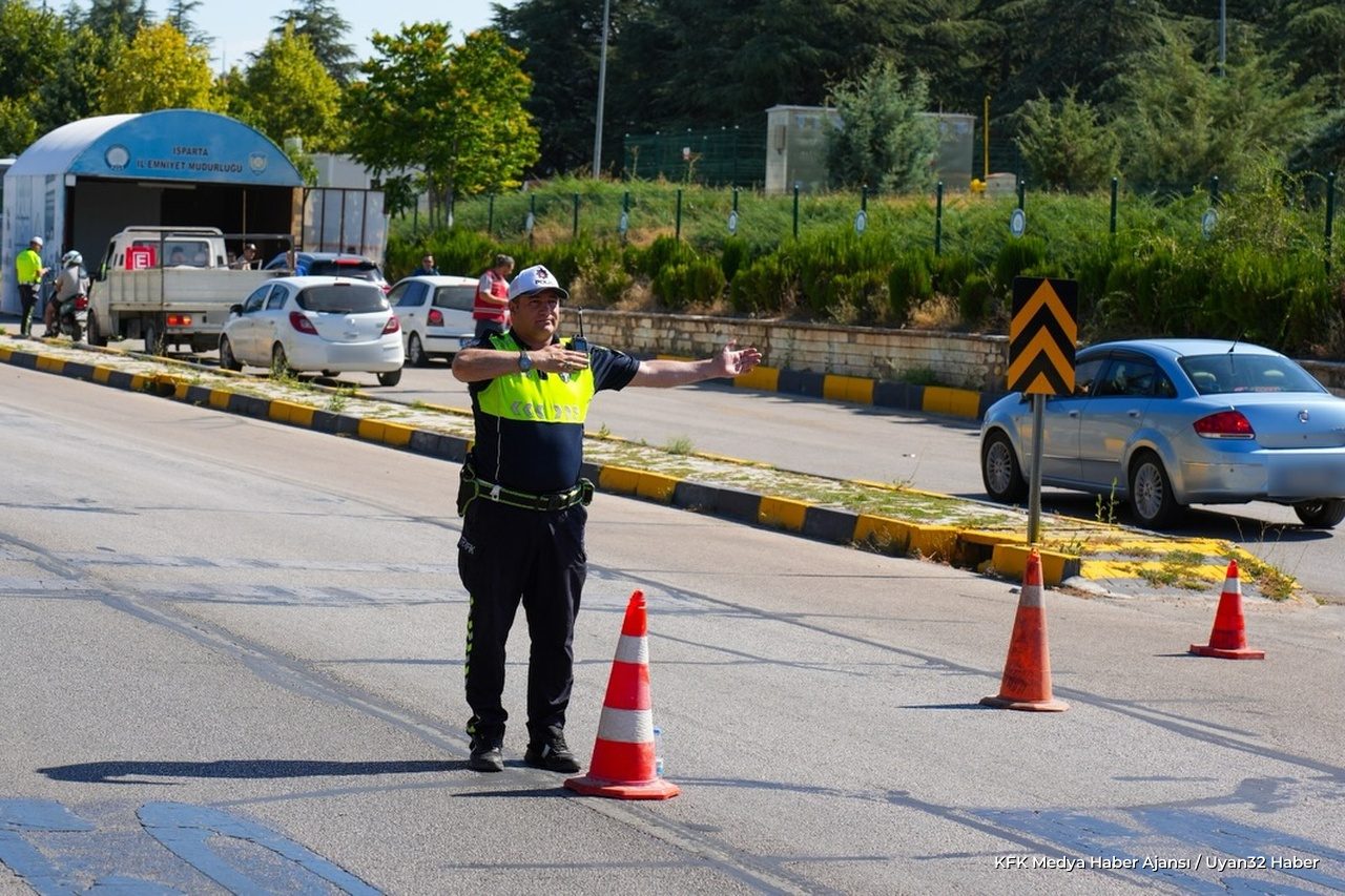 Isparta'da Yoğun Polis Denetimi