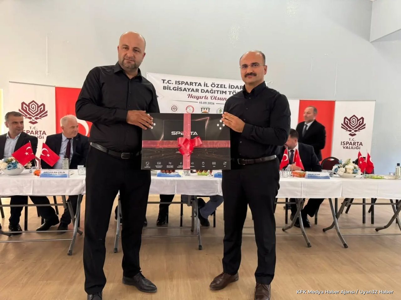 Isparta'da 3 İlçedeki Muhtarlık ve Okullara Bilgisayar Desteği - Detay 6