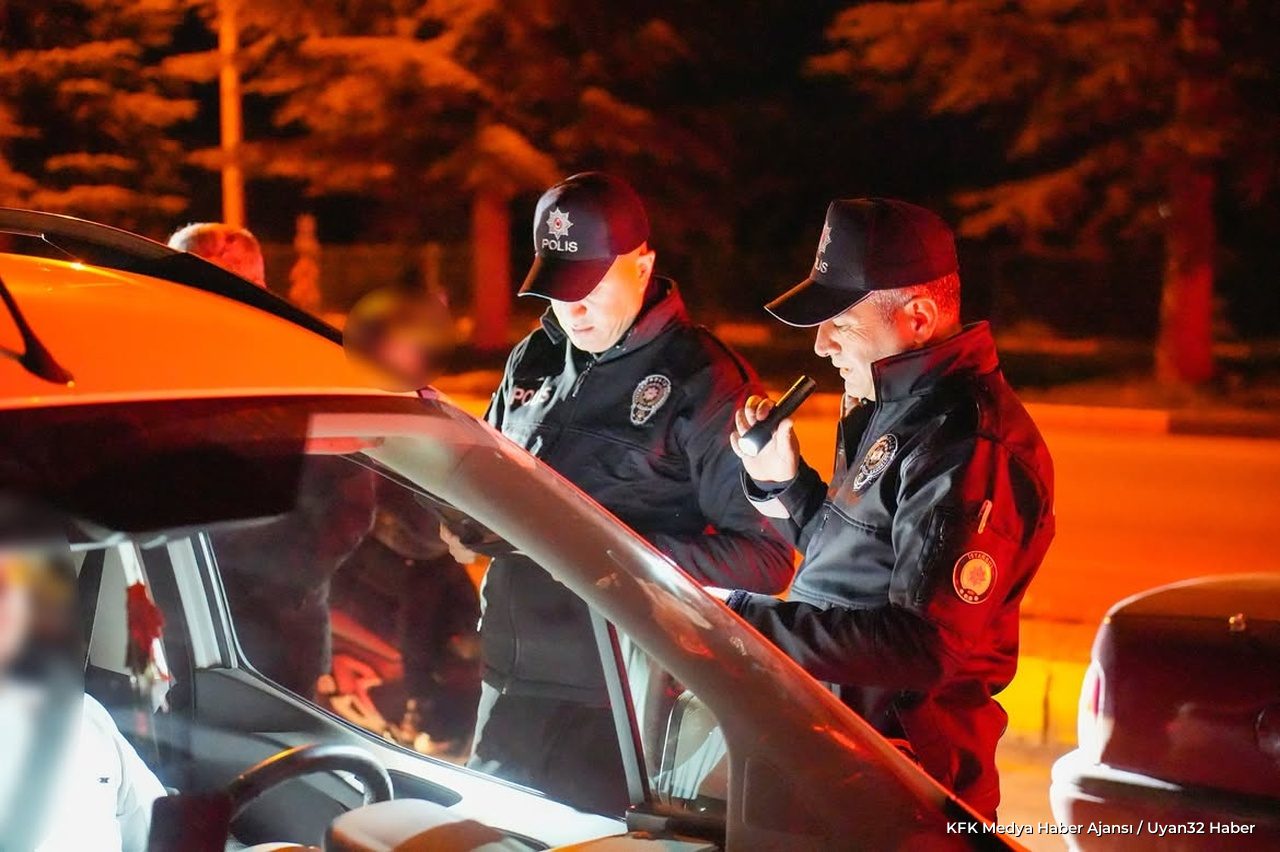 Isparta’da 3 Noktada Huzur ve Güven Denetimi - Detay 3