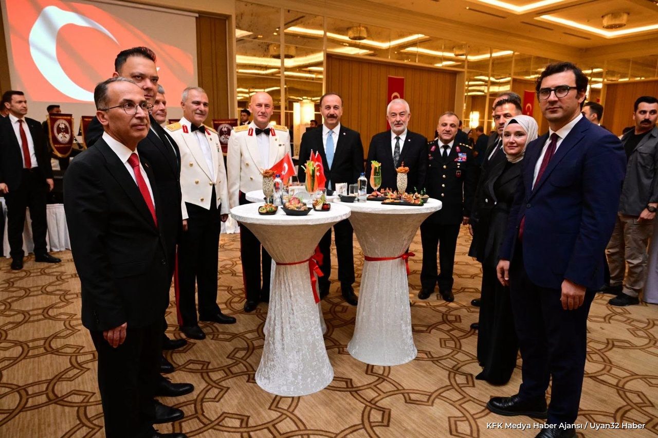 Isparta'da Zafer Bayramı Kutlaması - Detay 2