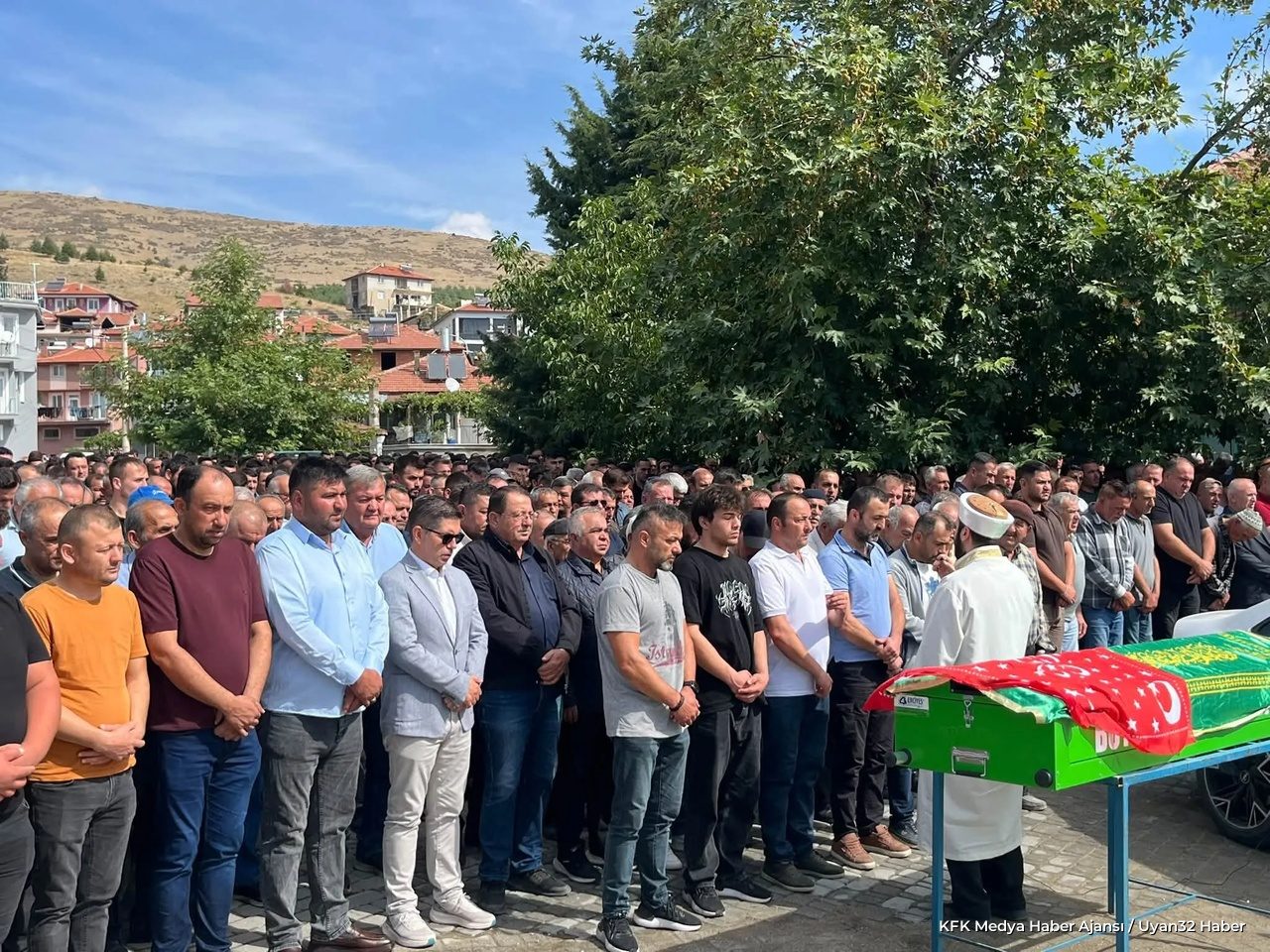 Isparta'da Acı Veda: 20 Yaşındaki Ahmet Köse Toprağa Verildi - Detay 3