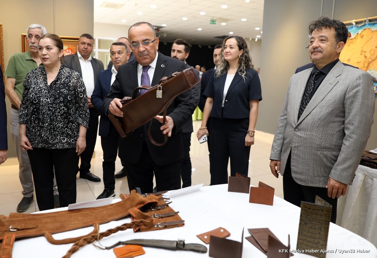 Isparta'da Ahilik Haftası Kutlamaları: Özel Sergi Törenle Açıldı - Detay 5