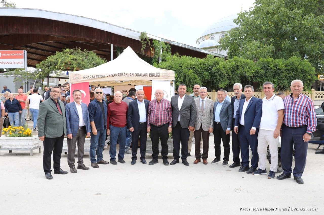 Isparta'da Ahilik Haftası: Vatandaşlara Ahi Pilavı İkram Edildi