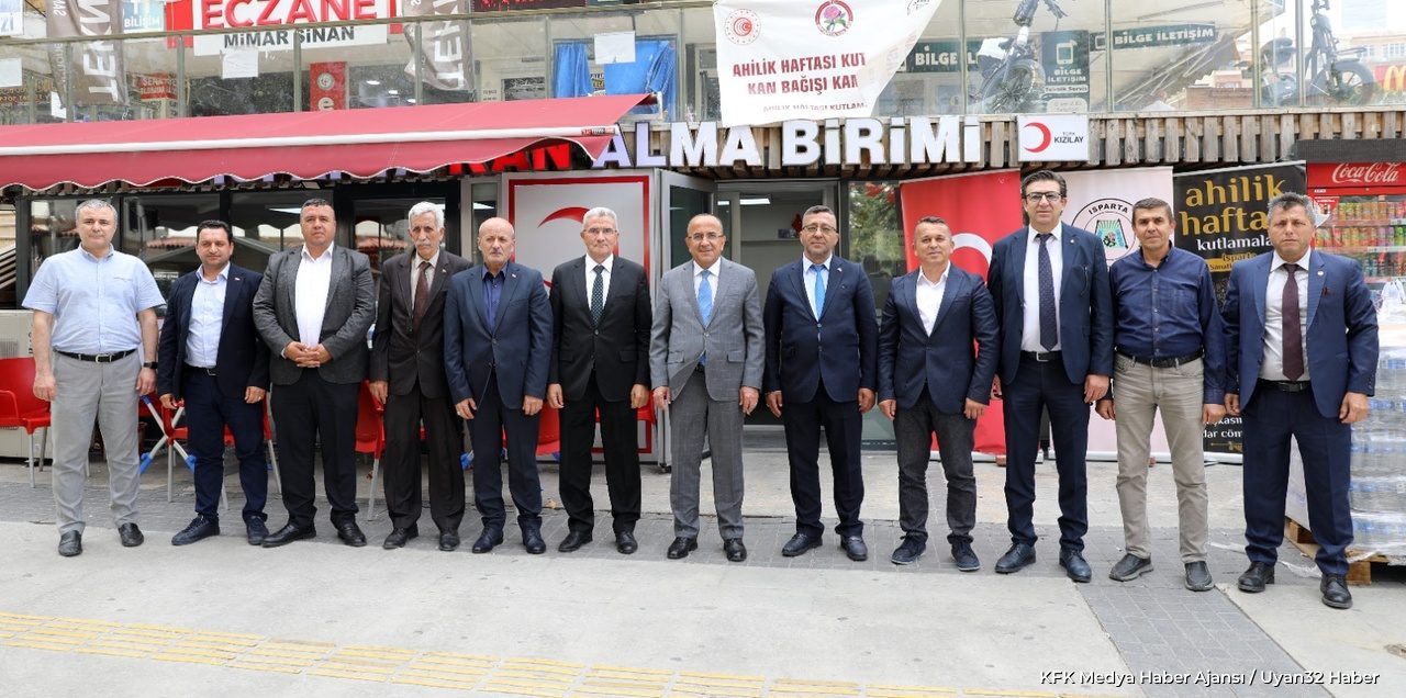Isparta'da Ahilik Haftasında Esnaftan Anlamlı Kan Bağışı - Detay 6