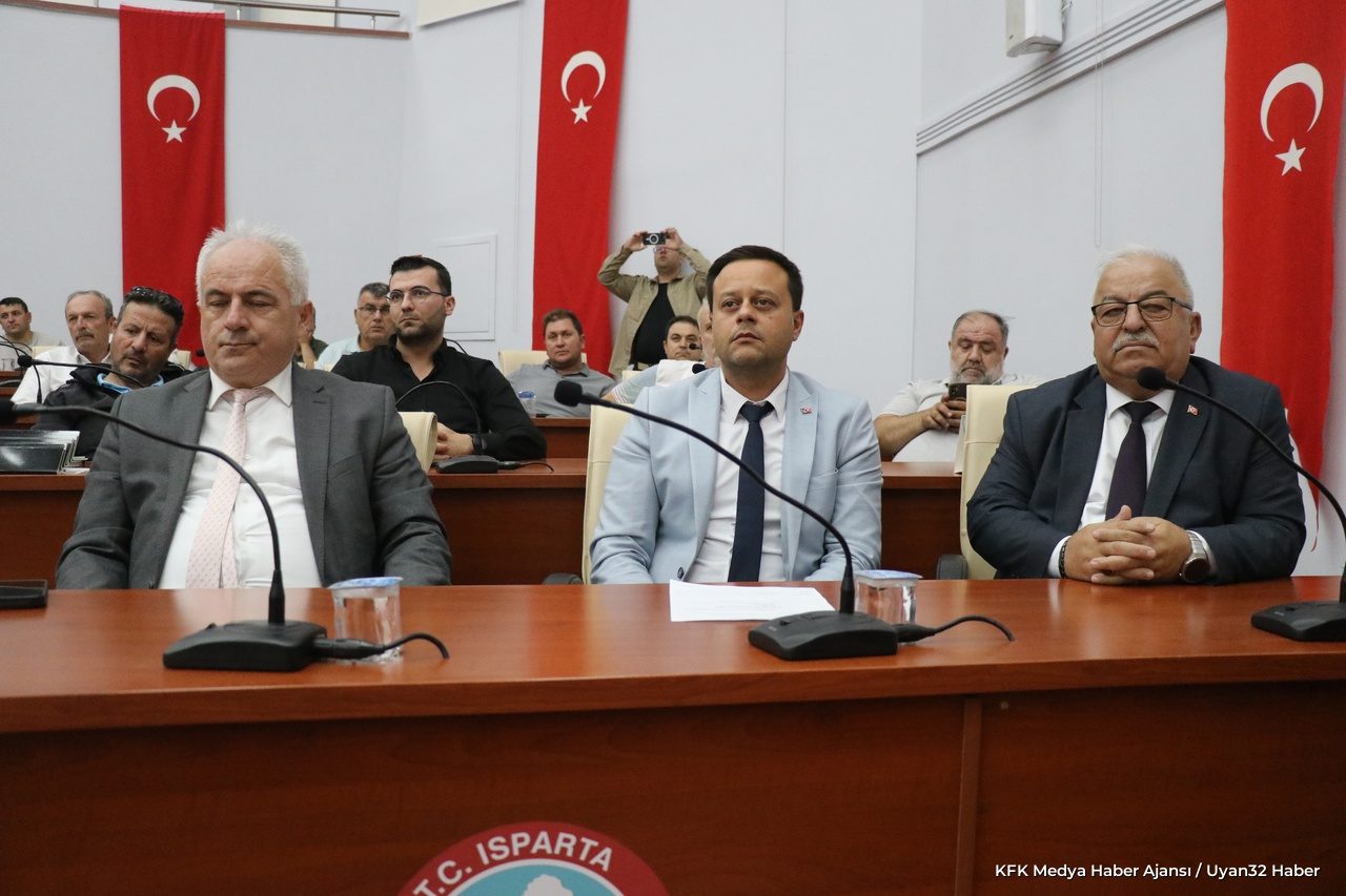 Isparta'da Amatör Futbol Kulüplerine 2,4 Milyon TL Malzeme Desteği - Detay 3