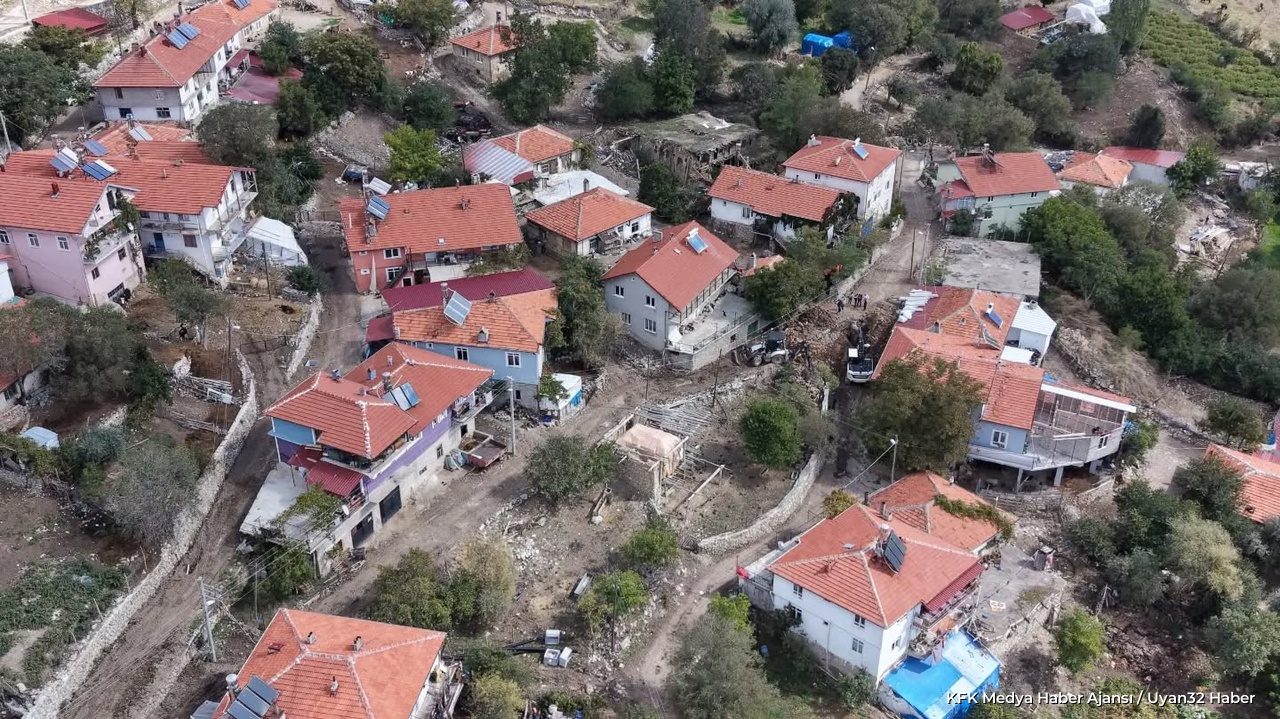 Isparta’da Bir Köyün Daha Altyapısı Yenileniyor! - Detay 5