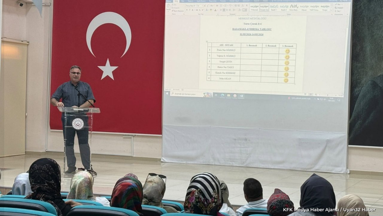 Isparta'da Çocuk Evleri Personeline ANKA Uygulaması Eğitimi Verildi