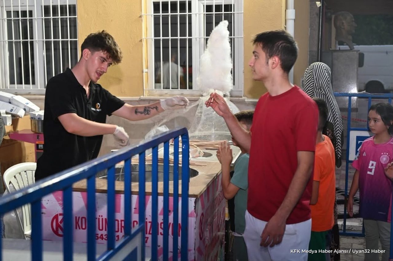 Isparta'da Yaz Sineması Coşkusu
