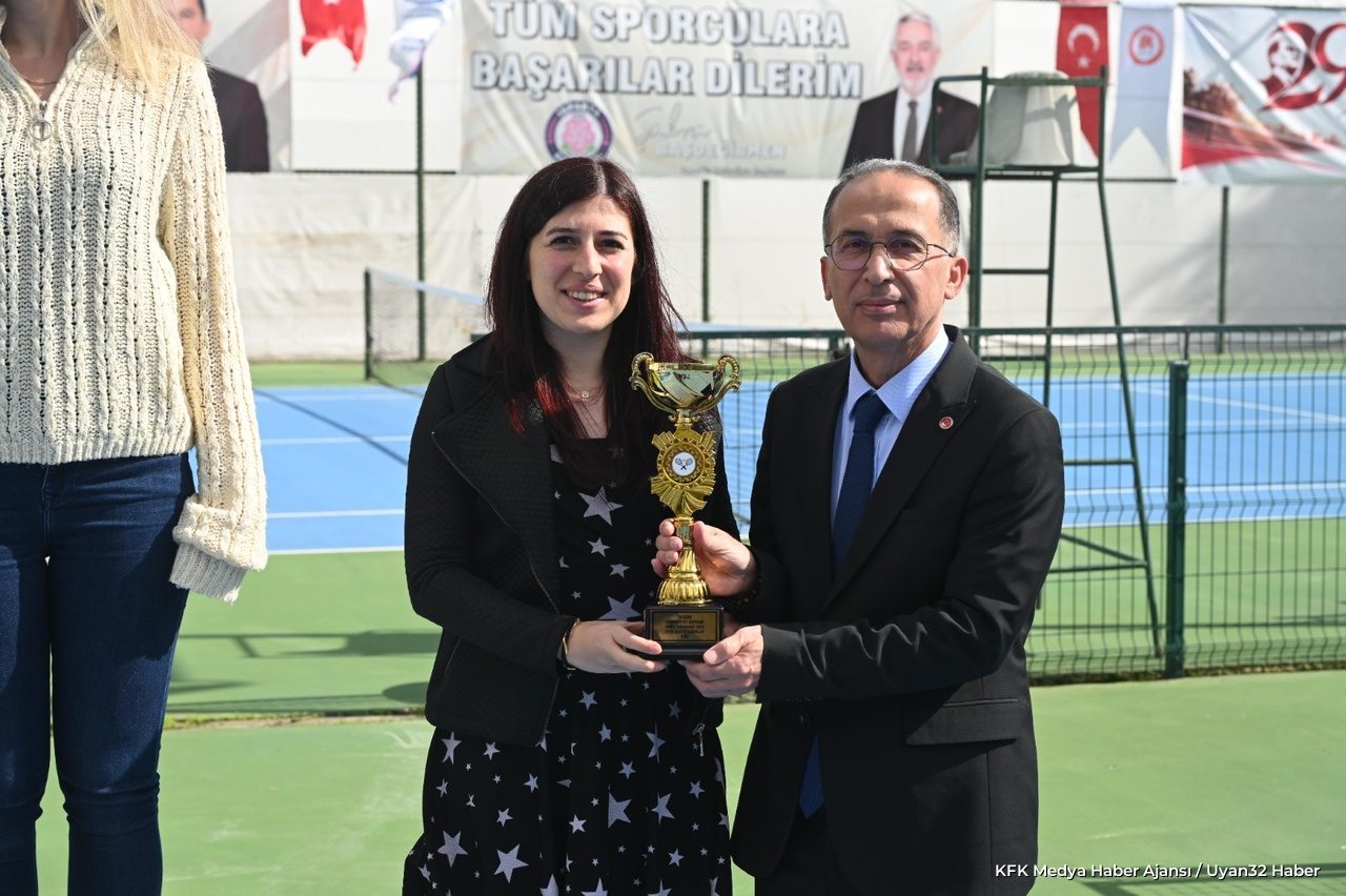 Isparta’da Cumhuriyet Coşkusu Sporla Buluştu - Detay 3