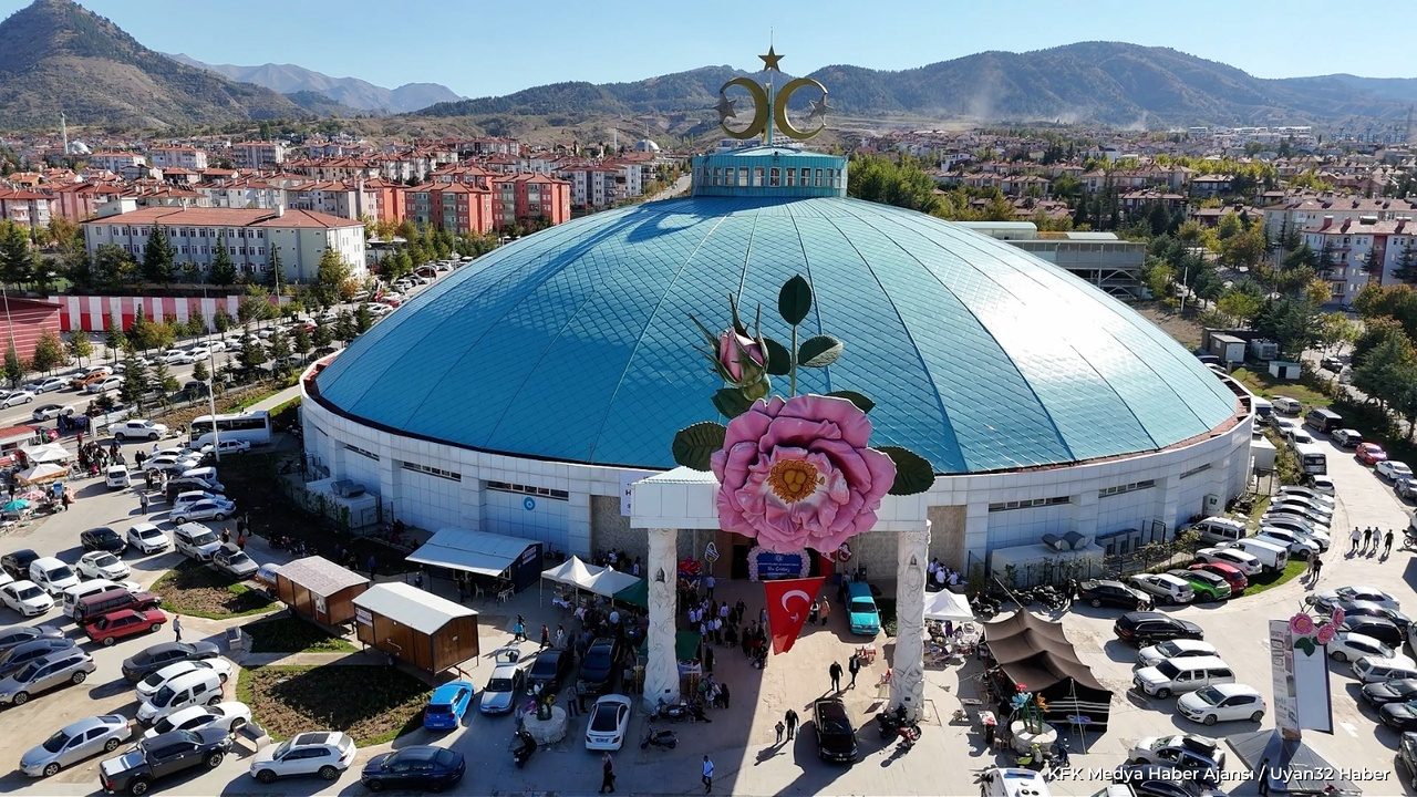 Isparta'da Dev Buluşma: 16. Cumhuriyet Kupası Kuş Yarışması Başlıyor - Detay 3