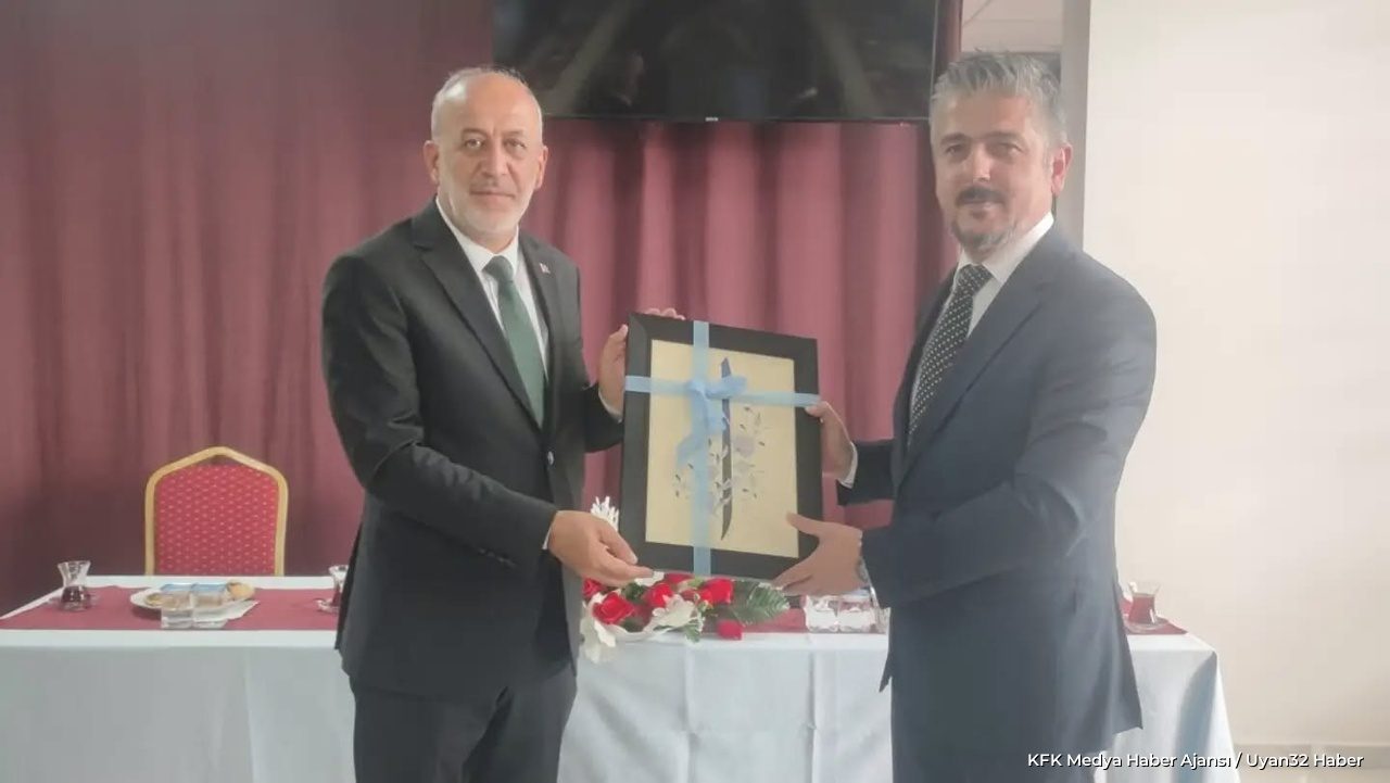 Isparta'da Eğitim Masaya Yatırıldı: İl Müftüsü Muharrem Biçer Veda Etti - Detay 2