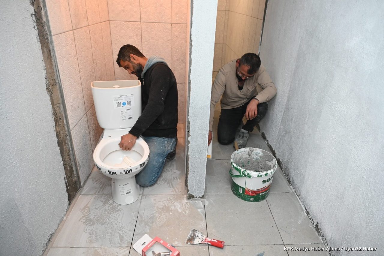 Isparta'da Evi Göçen Aileye Başkan Başdeğirmen'den Destek - Detay 4