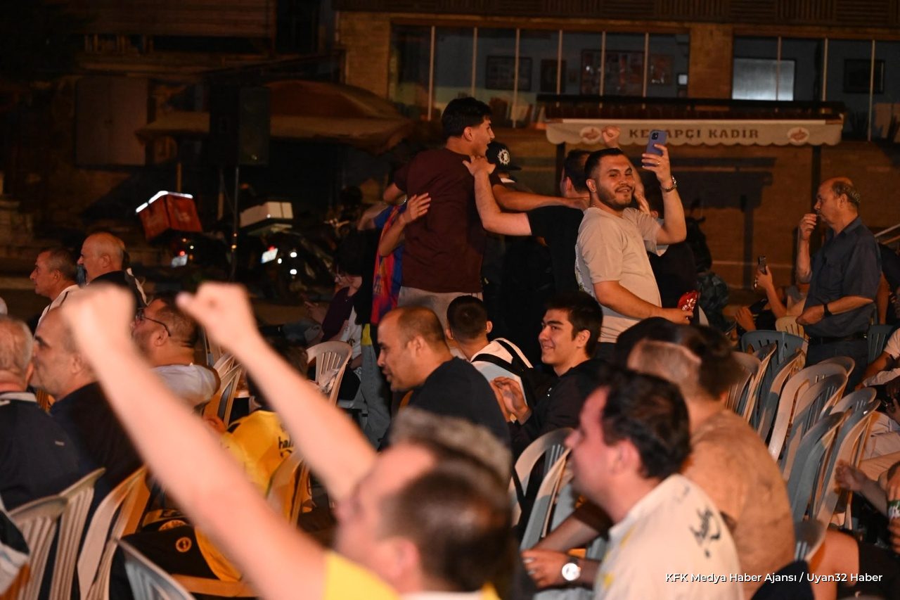 Isparta'da Fenerbahçe Coşkusu