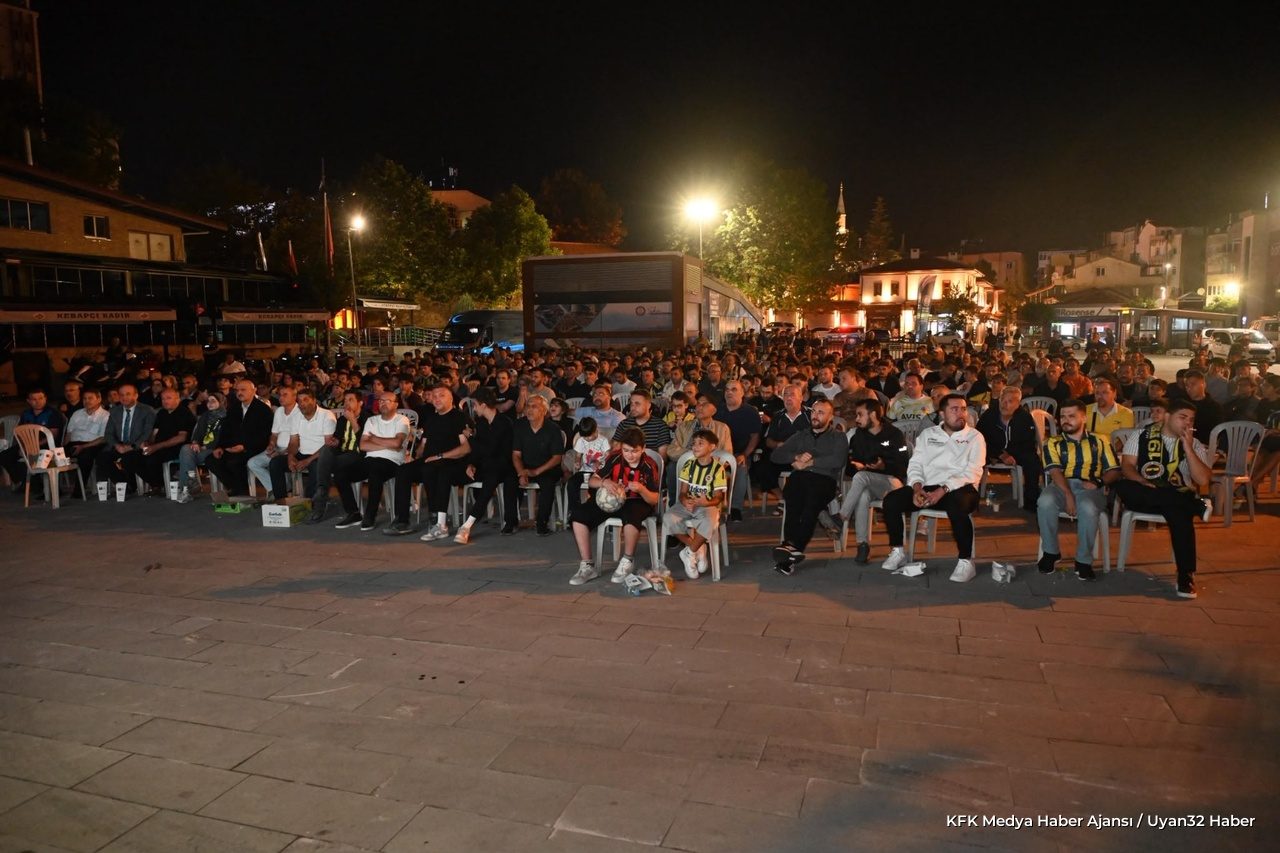 Isparta'da Fenerbahçe Coşkusu