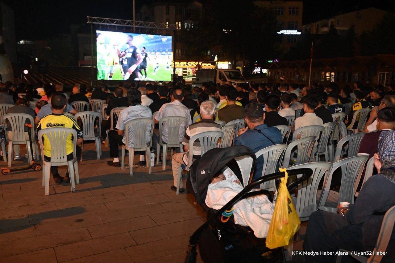 Isparta'da Fenerbahçe Coşkusu