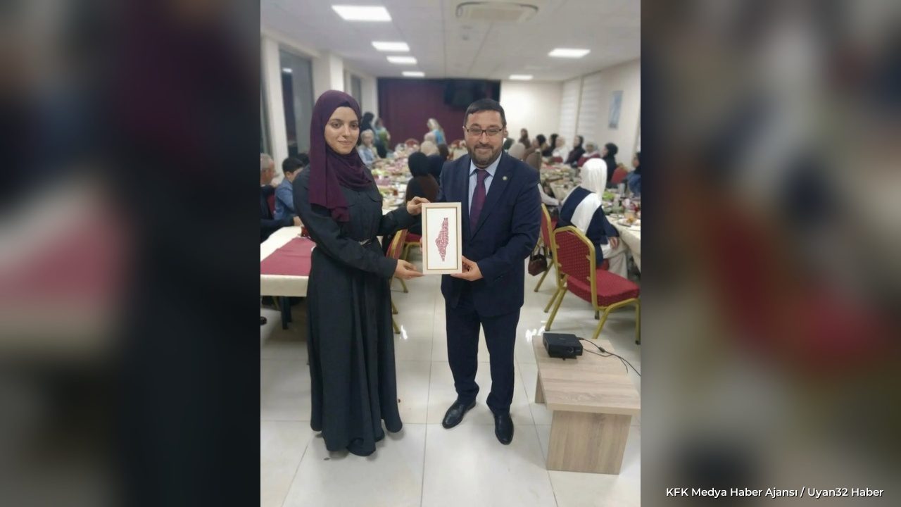 Isparta'da Filistinli ve Gazzeli Öğrencilerle Kardeşlik Buluşması