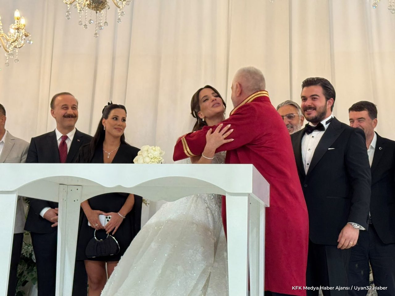 Isparta'da Düğün Coşkusu - Detay 2