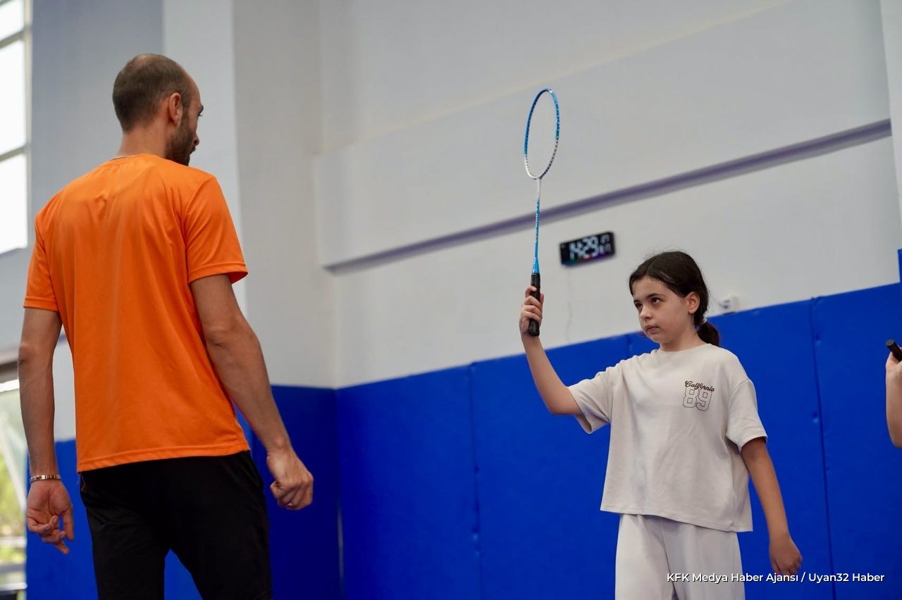 Isparta'da Badminton Eğitimleri Hız Kesmiyor