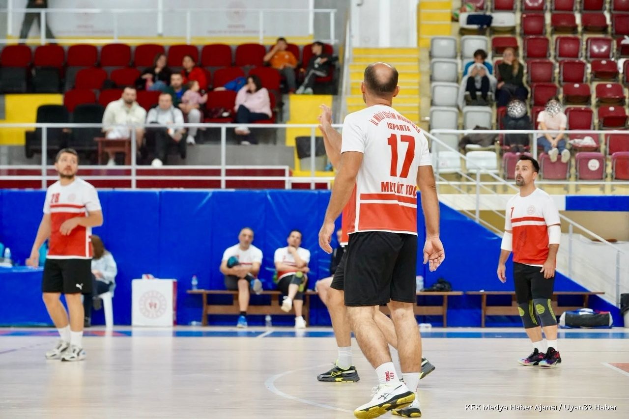 Isparta'da Kamu Spor Oyunları Voleybol Müsabakaları - Detay 2
