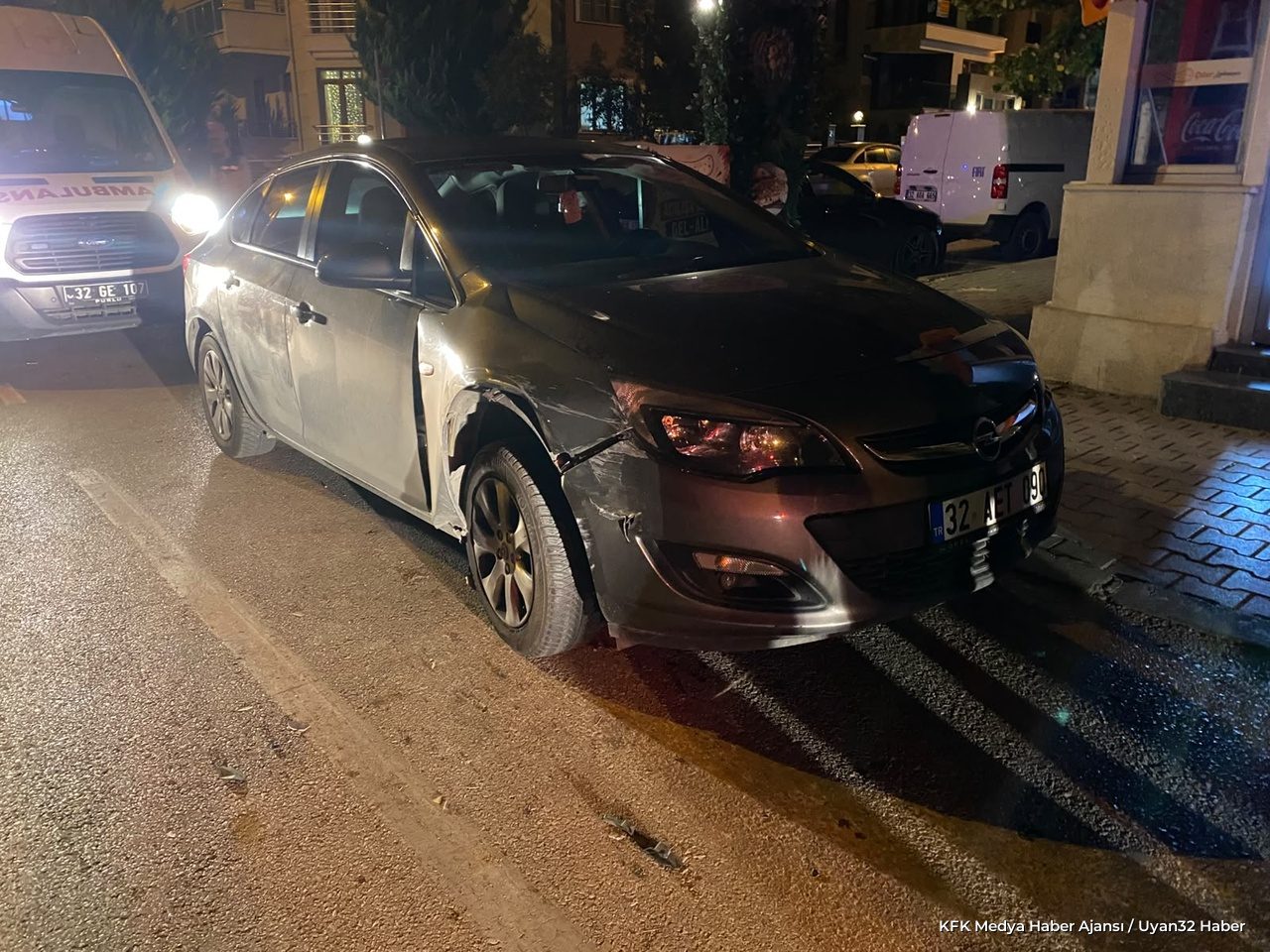 Isparta'da Korkutan Kaza: Araç Ters Döndü - Detay 5
