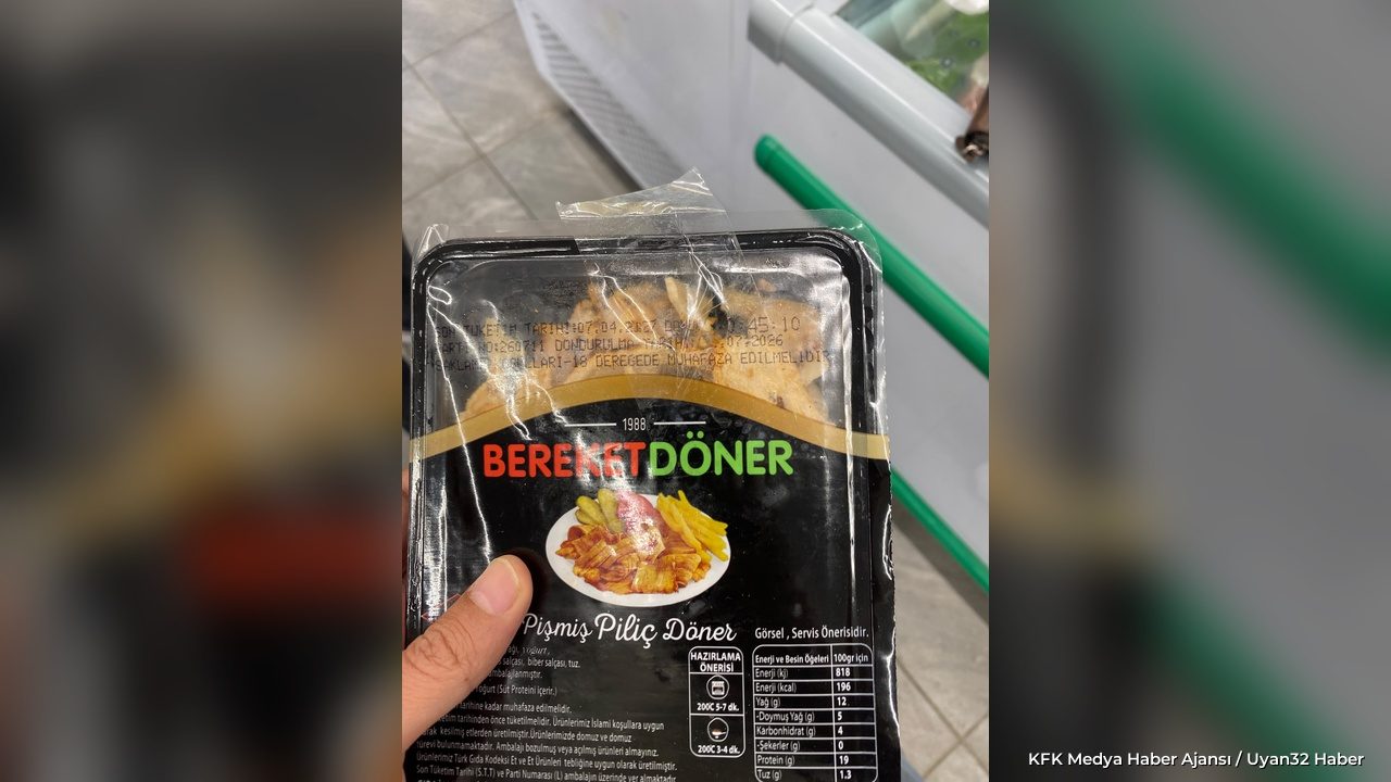 Isparta'da Markette Skandal İddia: Tavuk Dönere Koli Bandı! - Detay 2