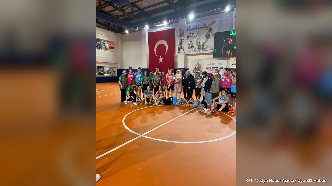 Isparta'da Meme Kanseri Erken Teşhisi İçin Farkındalık Maçı