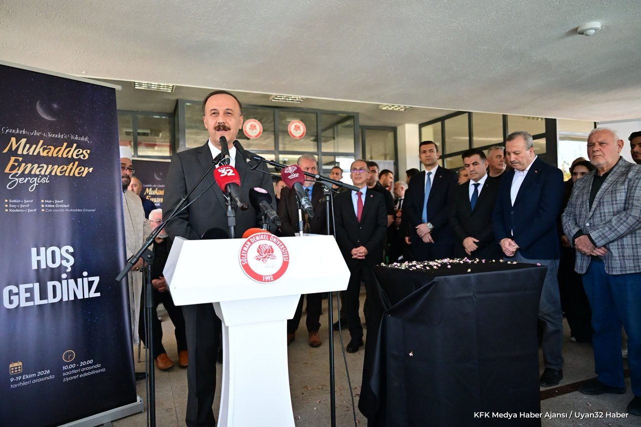 Isparta'da Mukaddes Emanetler Sergisi Açıldı - Detay 6