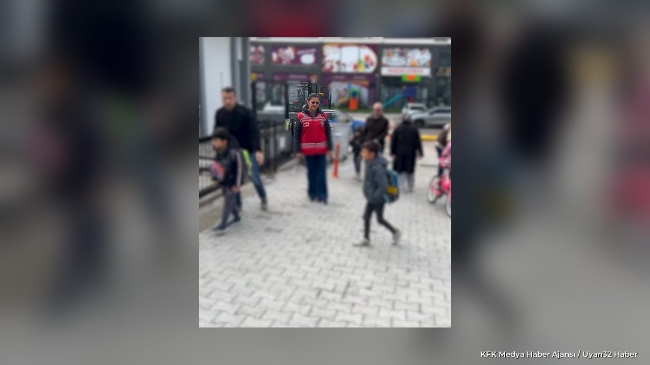 Isparta'da Okul Çevrelerinde Denetim: Polis Ekipleri Harekete Geçti