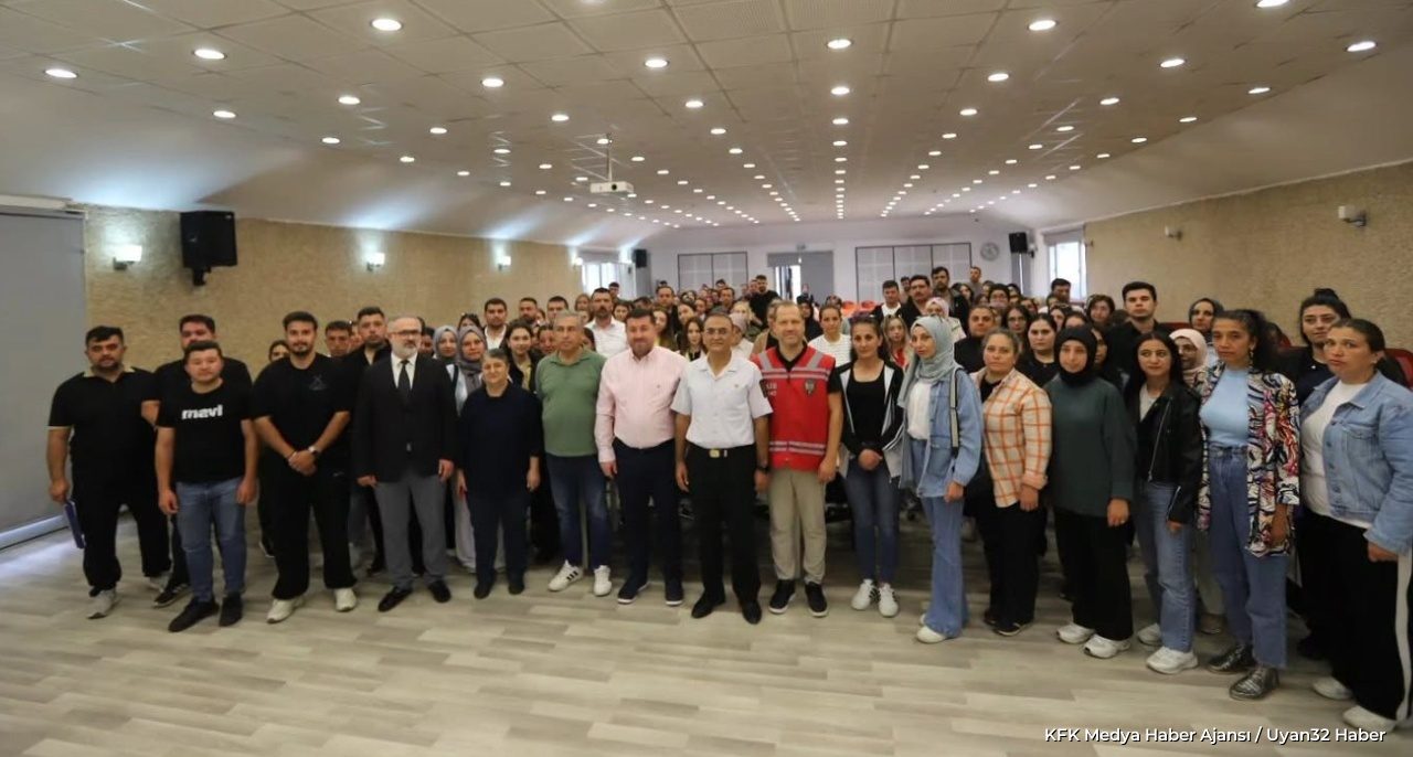 Isparta'da Okul Güvenliği İçin Zirve: Bahçe Görevlileri Toplandı
