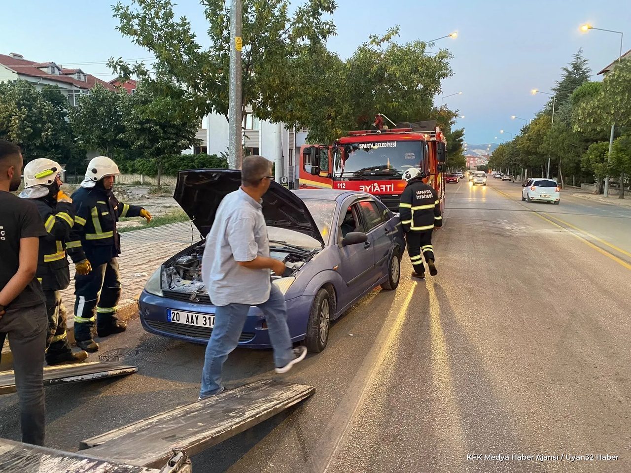 Isparta'da Yangın Panik Yarattı
