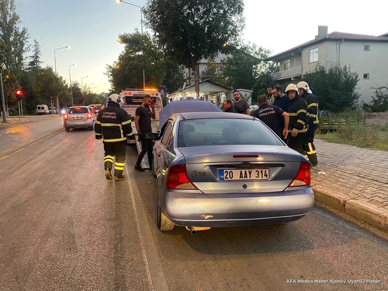Isparta'da Yangın Panik Yarattı