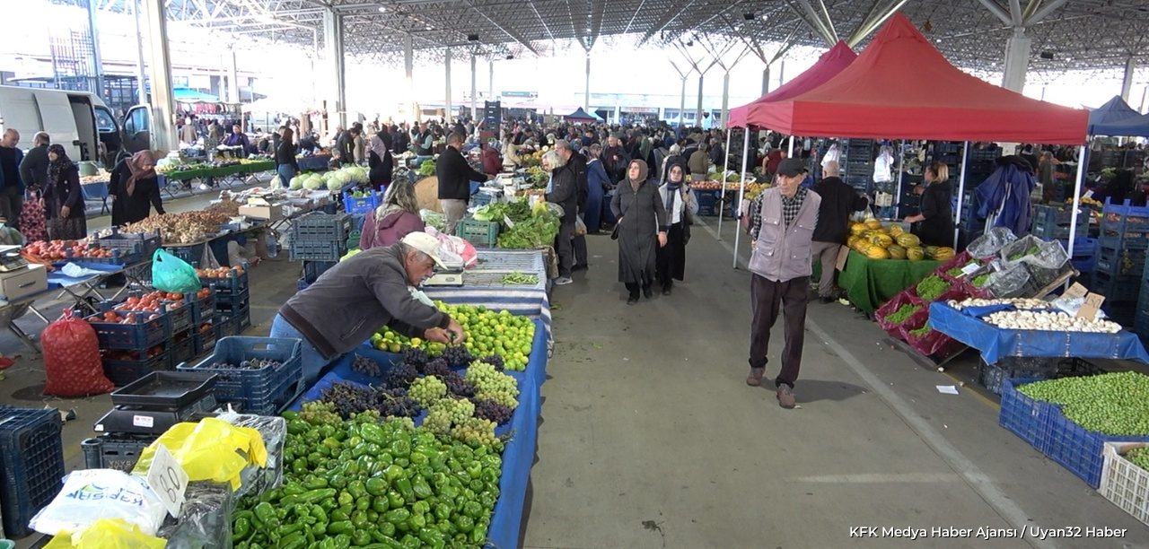 Isparta’da Pazar Fiyatları Vatandaşı İkiye Böldü - Detay 6
