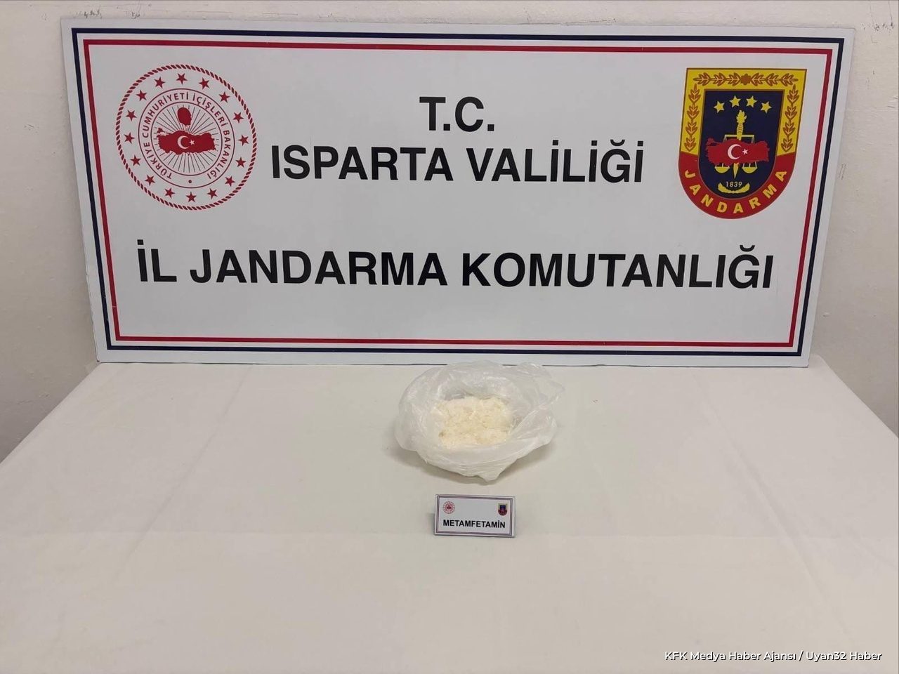 Isparta'da Uy*şturucu Operasyonunda 62 Şüpheli Yakalandı - Detay 3