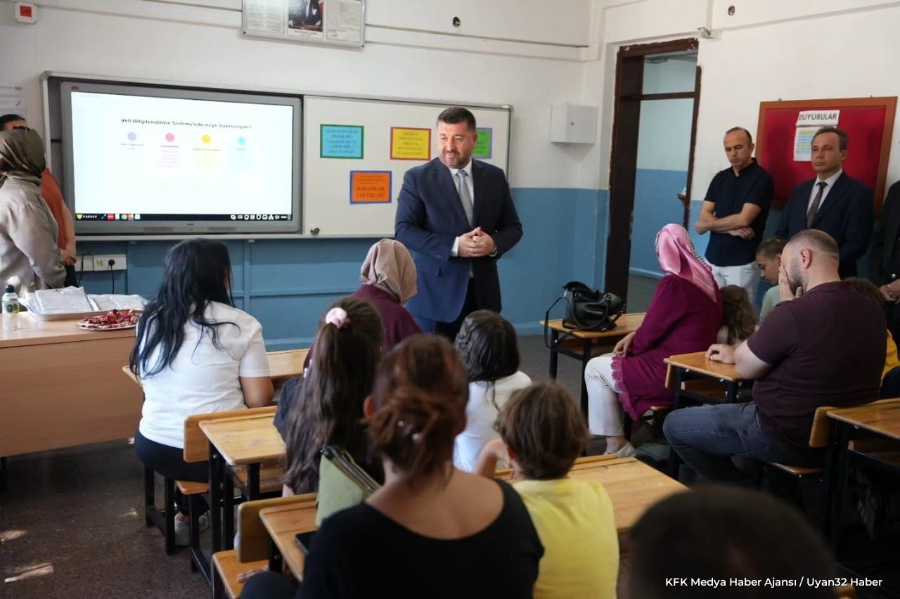 Isparta'da Uyum Haftası: İl Müdürü Recai Ocak Okulları Ziyaret Etti - Detay 3