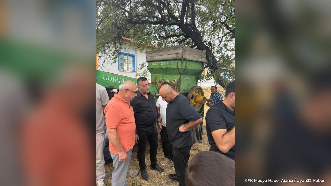 Isparta'da Yaşar Usta'nın Babası Bayram Özdemir Toprağa Verildi - Detay 3