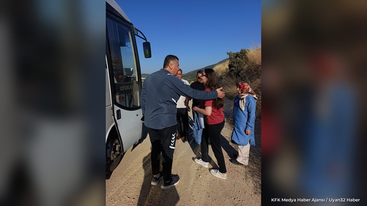 Isparta'da Yolda Kalan KPSS Adayının Yardımına Belediye Başkanı Koştu