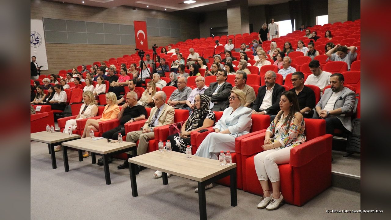 Isparta Değerleri Markalaşma Yolunda: Gül Ve Halı Dünya Pazarlarında