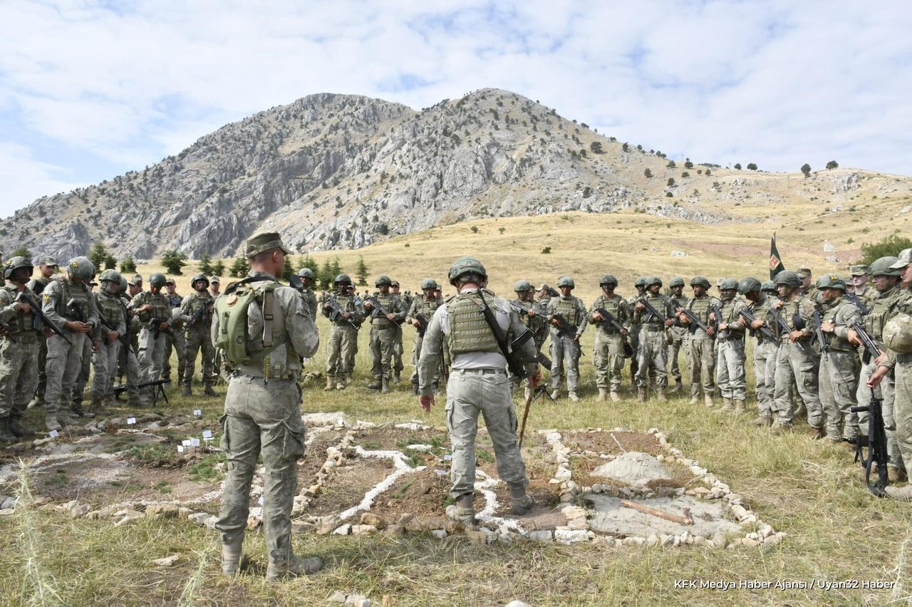 Eğirdir'de Komando Tatbikatı Gerçekleşti
